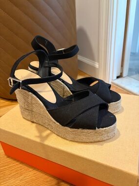 Castaner Black Espadrille Sandals with Natural Jute Sole